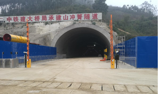宜石高速隧道